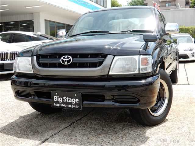 2003 Toyota Hilux