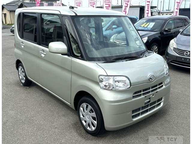 2012 Daihatsu Tanto