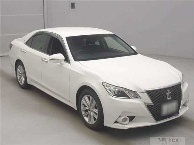 2015 Toyota Crown