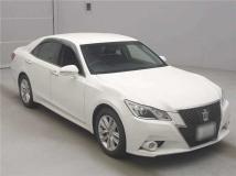 2015 Toyota Crown