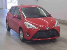 2017 Toyota Vitz