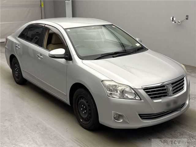 2013 Toyota Premio
