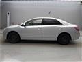2013 Toyota Premio
