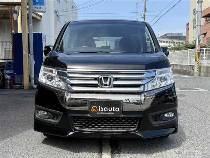 2013 Honda Step WGN