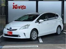 2012 Toyota PRIUS α