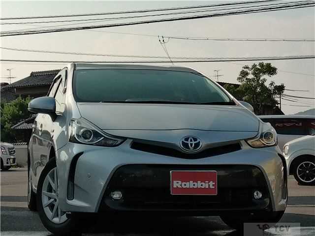 2015 Toyota PRIUS α