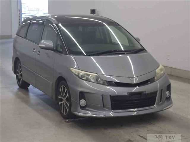 2013 Toyota Estima