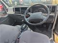 2016 Isuzu Elf Truck