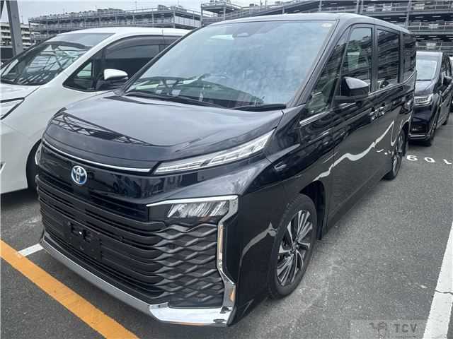 2023 Toyota Voxy