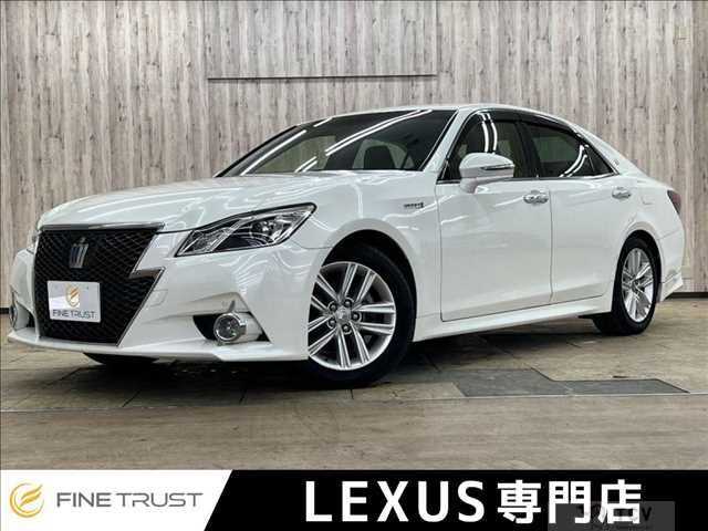 2013 Toyota Crown Athlete Series