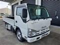 2013 Isuzu Elf Truck