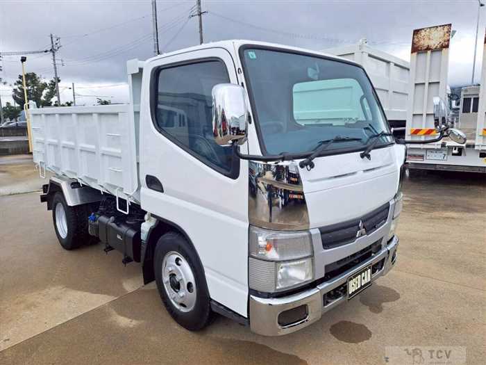 2013 Mitsubishi Canter