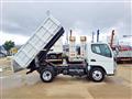 2013 Mitsubishi Canter