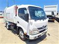 2013 Hino Dutro