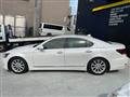 2016 Lexus LS