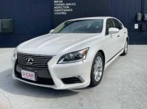 2016 Lexus LS