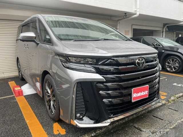 2026 Toyota Vellfire