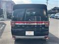 2013 Mitsubishi Delica D5