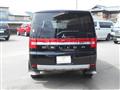 2011 Mitsubishi Delica D5