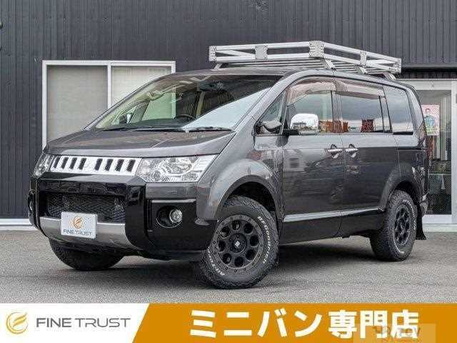 2018 Mitsubishi Delica D5