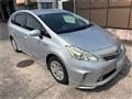 2013 Toyota PRIUS α