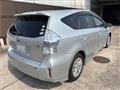 2013 Toyota PRIUS α