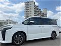 2019 Toyota Voxy