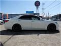2017 Toyota Crown Hybrid