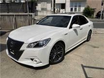 2015 Toyota Crown Hybrid