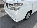 2013 Toyota Vellfire