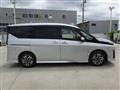 2023 Nissan Serena