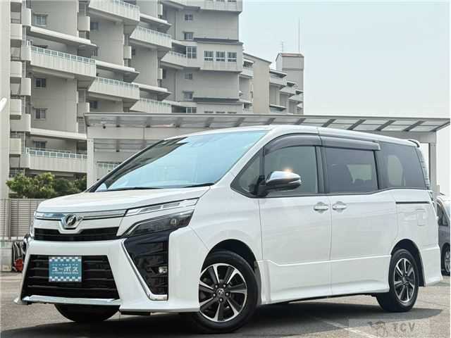 2019 Toyota Voxy