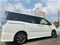 2019 Toyota Voxy