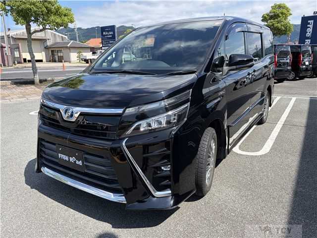 2017 Toyota Voxy