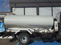 2013 Isuzu Elf Truck