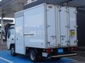 2020 Isuzu Elf Truck