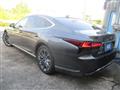 2022 Lexus LS