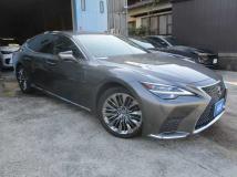 2022 Lexus LS
