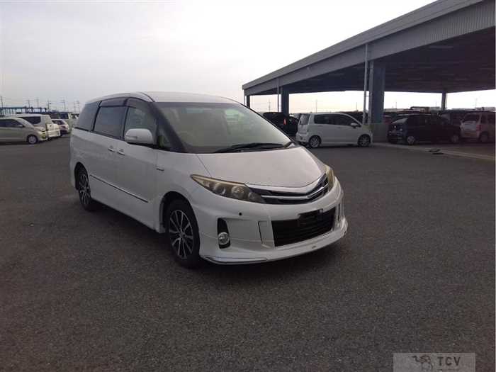 2013 Toyota Estima Hybrid