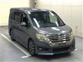 2013 Honda Step WGN