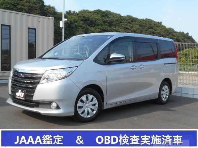 2014 Toyota Noah