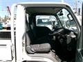 2005 Isuzu Elf Truck