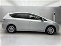 2014 Toyota PRIUS α