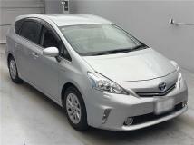 2014 Toyota PRIUS α