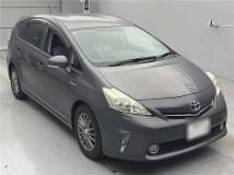 2014 Toyota PRIUS α