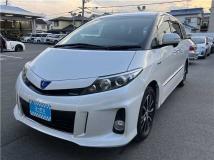 2014 Toyota Estima Hybrid