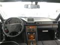 1990 Mercedes-Benz Midium Class