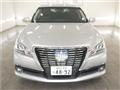 2013 Toyota Crown Hybrid