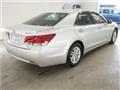 2013 Toyota Crown Hybrid