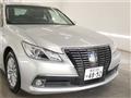 2013 Toyota Crown Hybrid